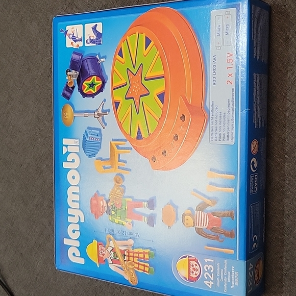 Playmobil 4231 Circus Band Carnival Figures Monkey Drums Music Toy Set NEW - Picture 4 of 4